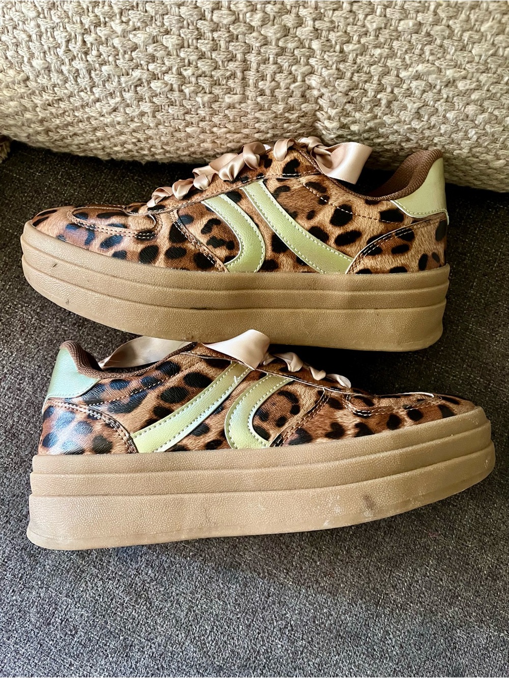 Leopard Print Women’s Platform Sneakers with Pale Pink Ribbon Laces - Picture 2 of 3